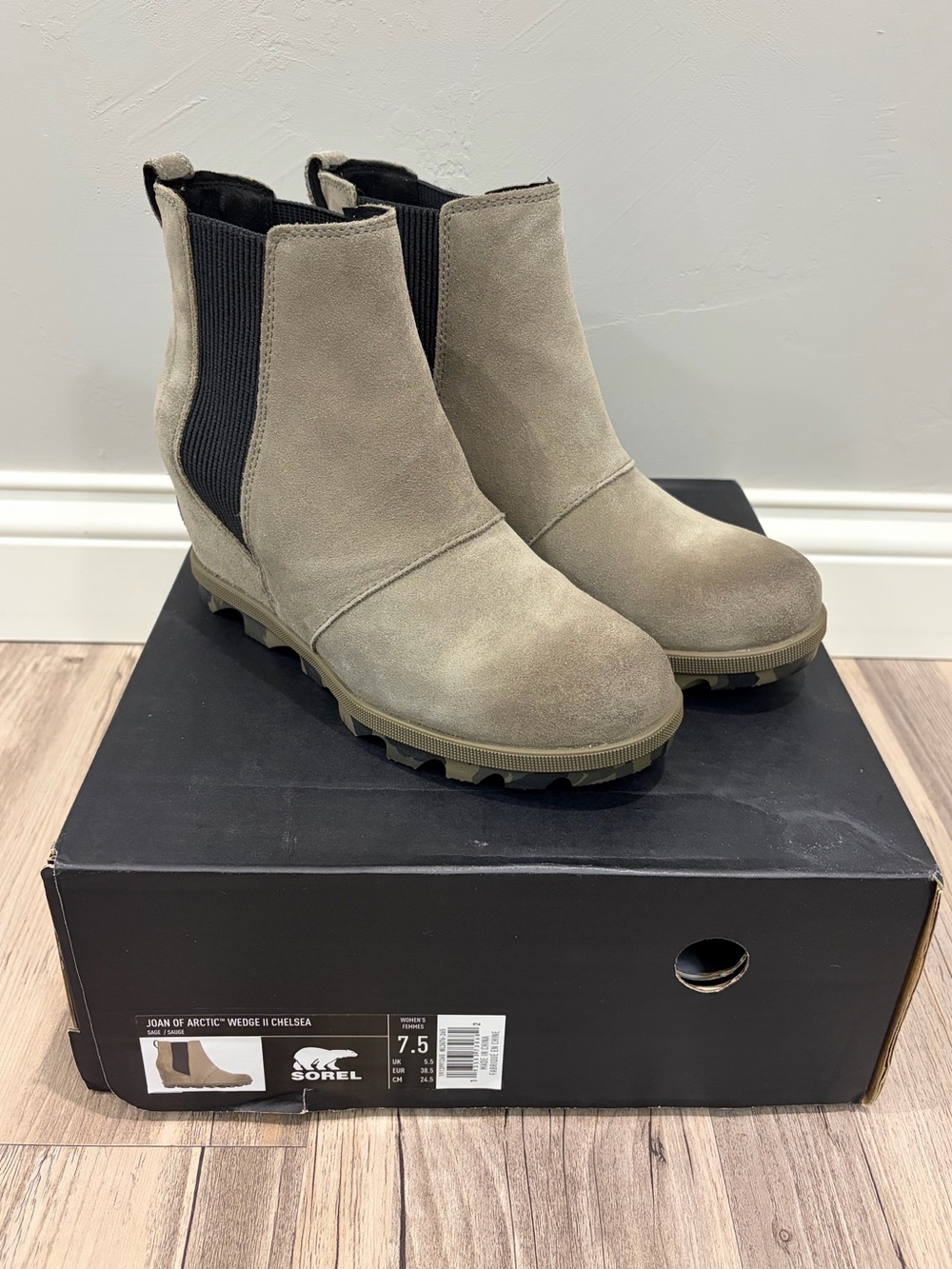 SOREL Joan of Arctic Wedge II Chelsea Boot-Sage